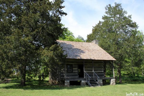 Bledsoe's Fort: Nathaniel Parker Cabin