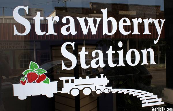 Portland: Strawberry Station