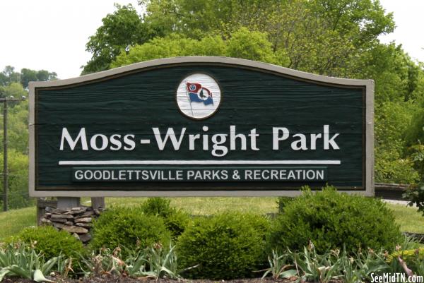 Moss-Wright Park sign
