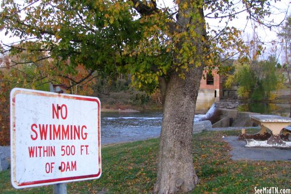 No Swimming within 500 ft. of dam