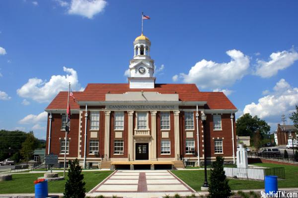 Cannon County Courthouse (2011) - Woodbury