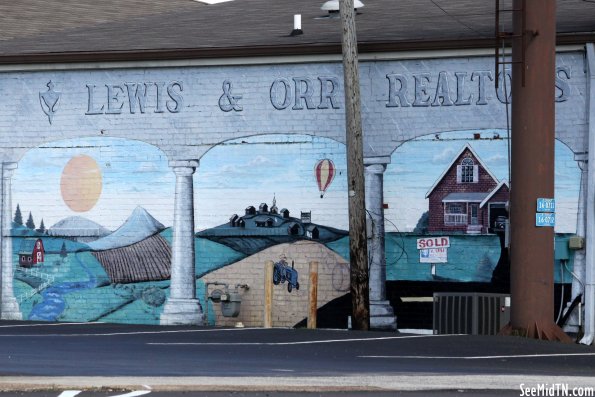Tullahoma Lewis + Orr mural