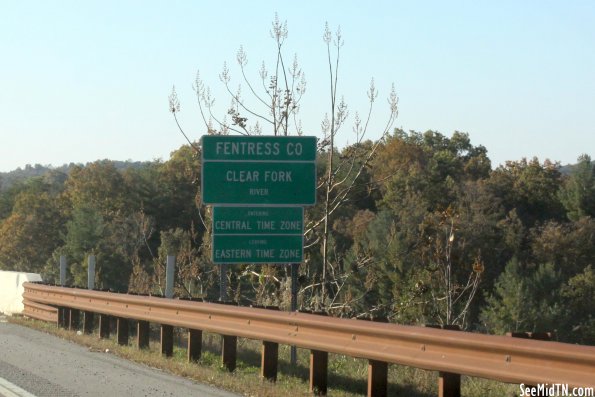 Fentress County sign at Clear Fork River