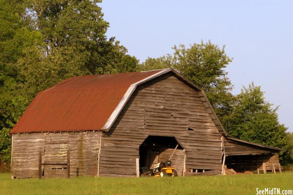 Barn on the south side of the county