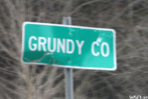 Grundy Co, Sign