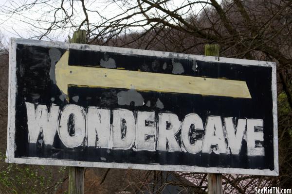 Wondercave old wooden sign