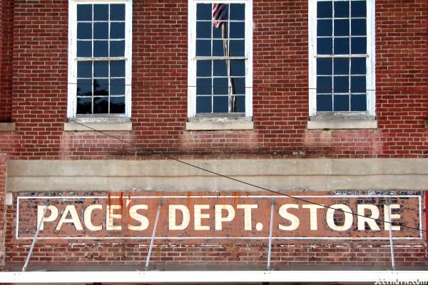 Pace's Dept Store