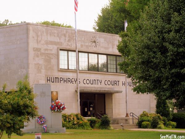 Humphreys County Courthouse A- Waverly, TN