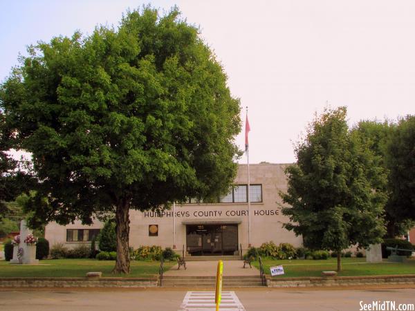 Humphreys County Courthouse C - Waverly, TN