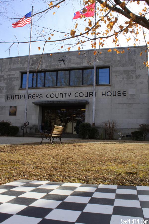 Humphreys County Courthouse (2014A) - Waverly, TN