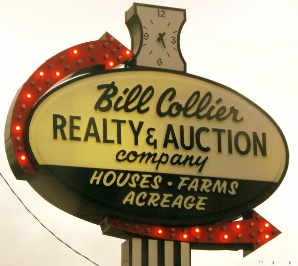 Bill Collier Realty &amp; Auction sign - Waverly
