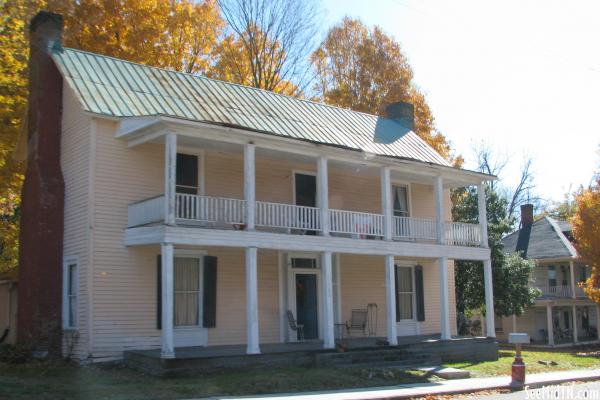 Old House in Cornersville