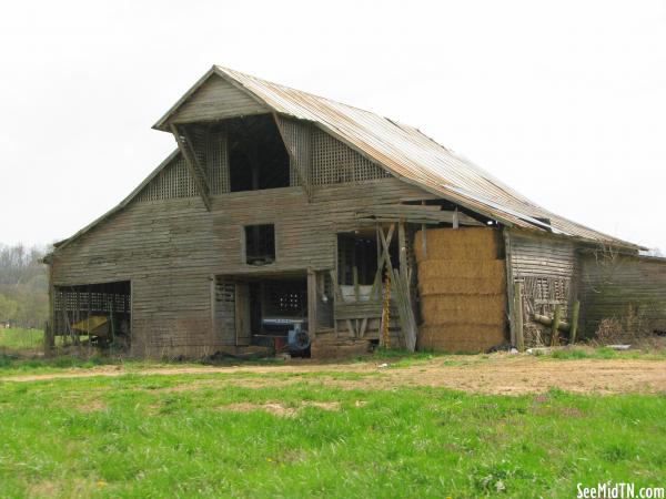 Old Barn on Leipers Creek Road