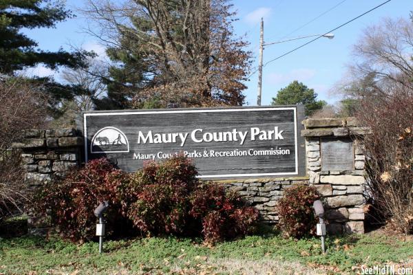 Maury County Park sign