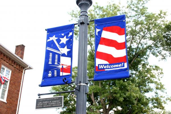 Livingston town square banner