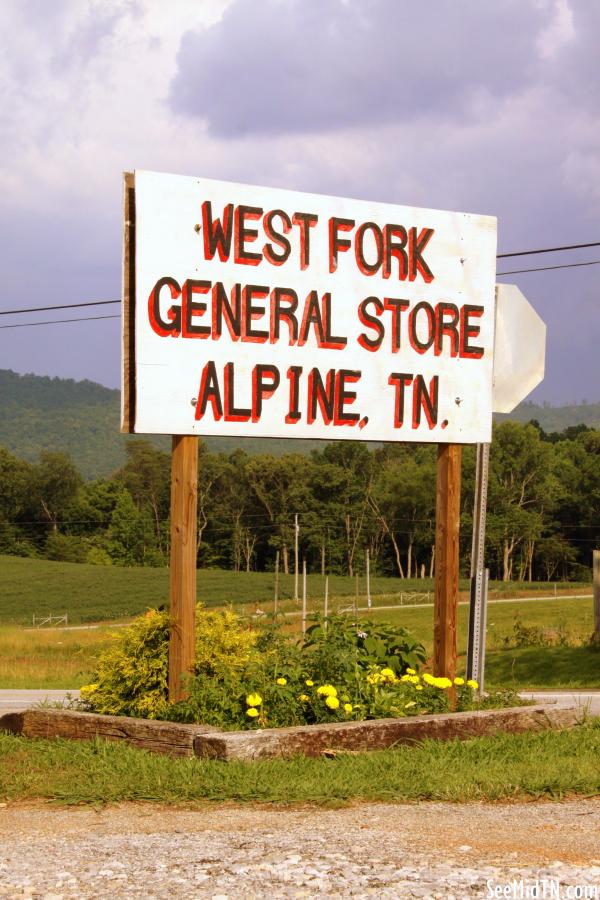 West Fork General Store - Alpine