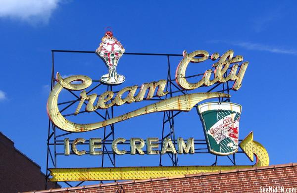 Cream City Ice Cream neon sign