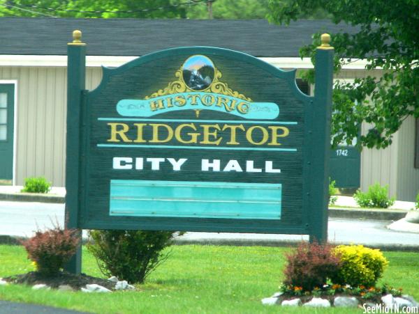 Ridgetop City Hall sign