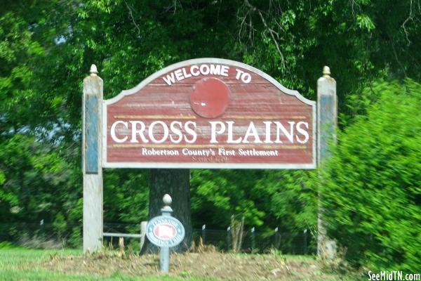 Cross Plains, Welcome to sign