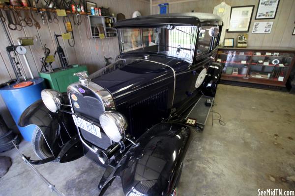 Cannonsburgh Antique Ford