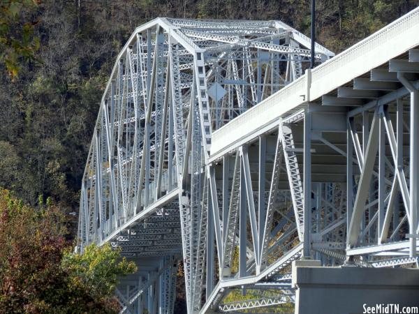 Cordell Hull Bridge (2014 reopened) truss detail - Carthage, TN