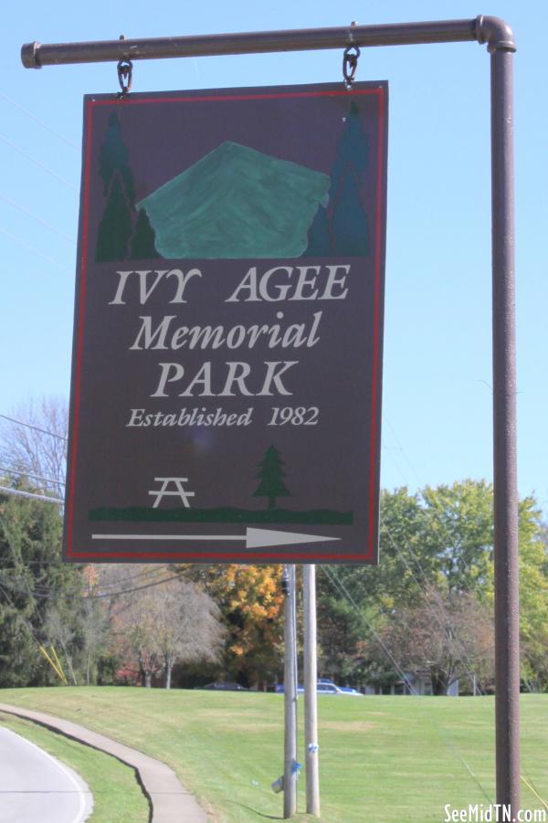 Gordonsville: Ivy Agee Memorial Park sign