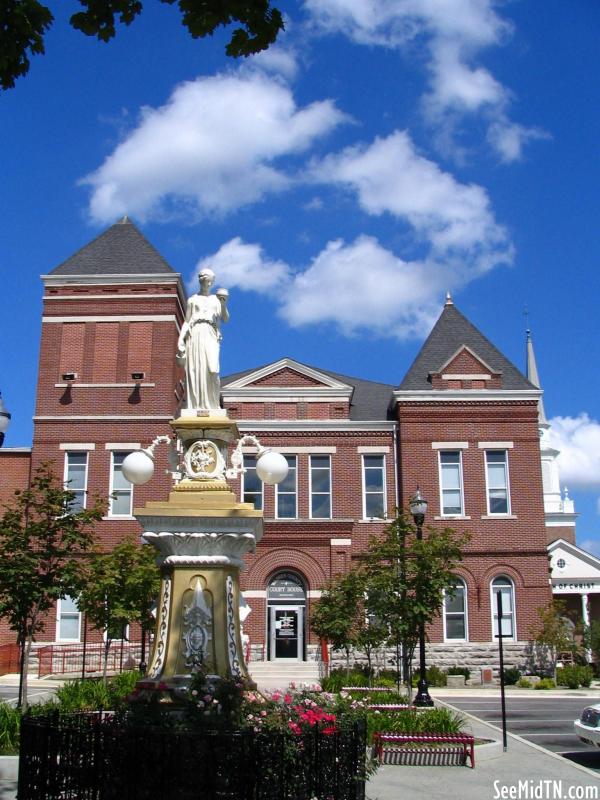 County Courthouse &amp; Hebe Fountain