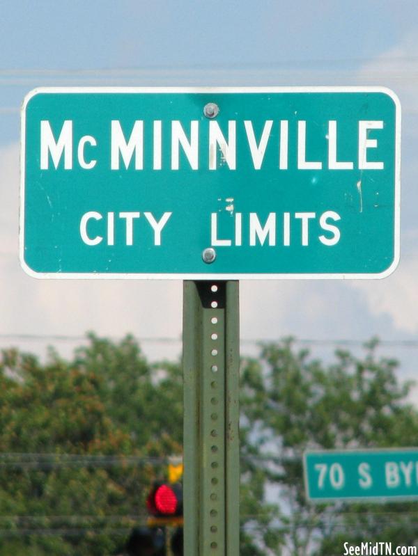 McMinnville City Limits sign