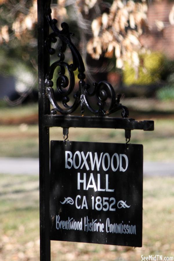Boxwood Hall sign