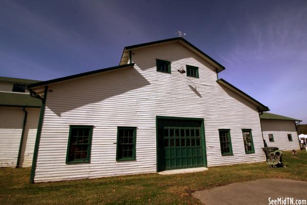 Harlinsdale Farm's Main Horse Stable
