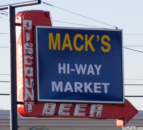Mack's Hi-Way Market sign