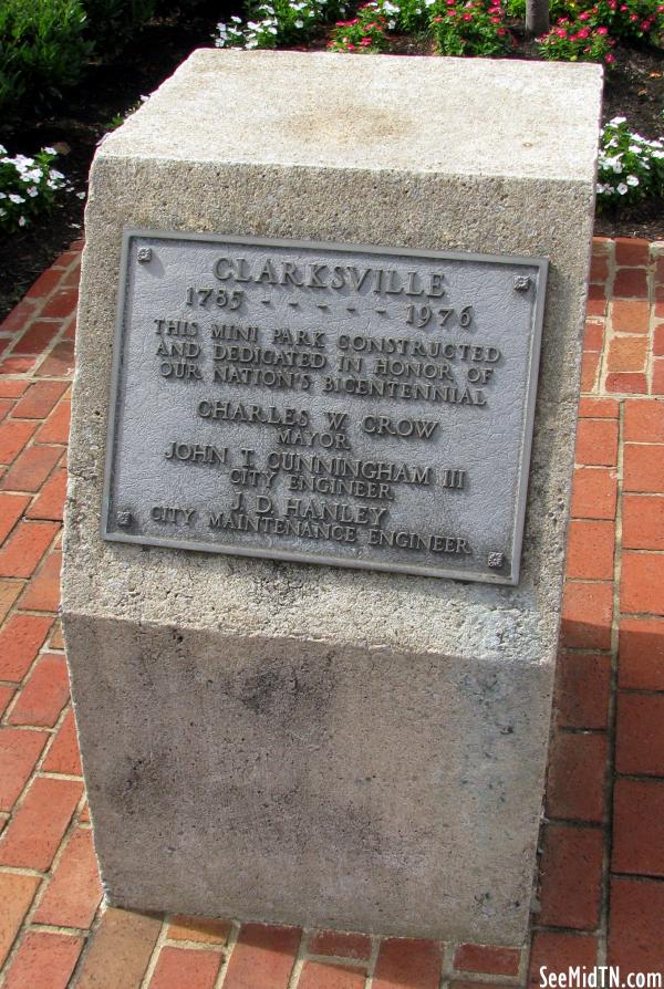 Clarksville: America's Bicentennial park marker