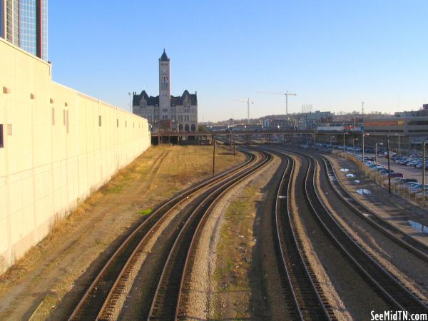 Union Station as seen from Church St. Viaduct (no zoom)