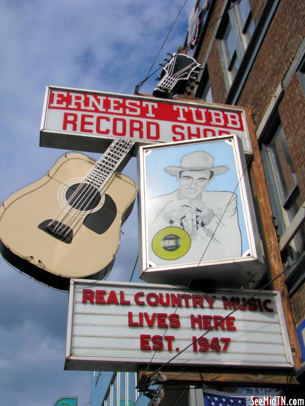 Ernest Tubb Record Shop sign - Version 1