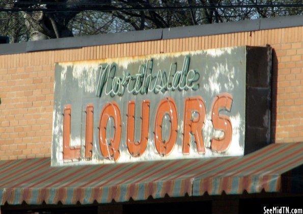 Northside Liquors neon sign