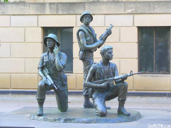 Vietnam War Memorial Statue