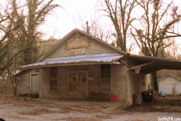 Closed store and post office - Only, TN