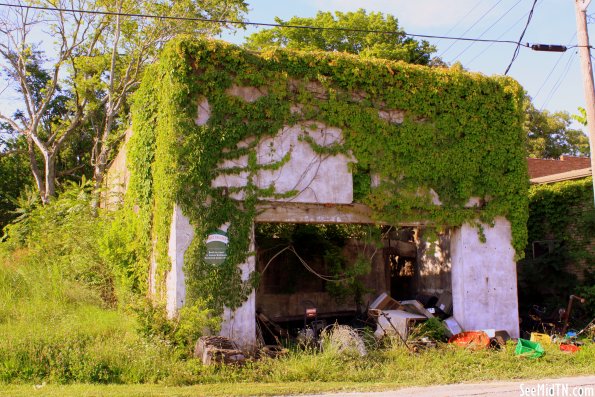 The first Theater in Loretto, TN