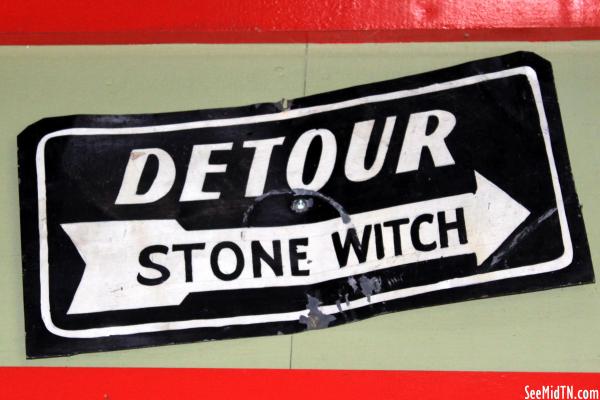 Stone Witch Detour sign