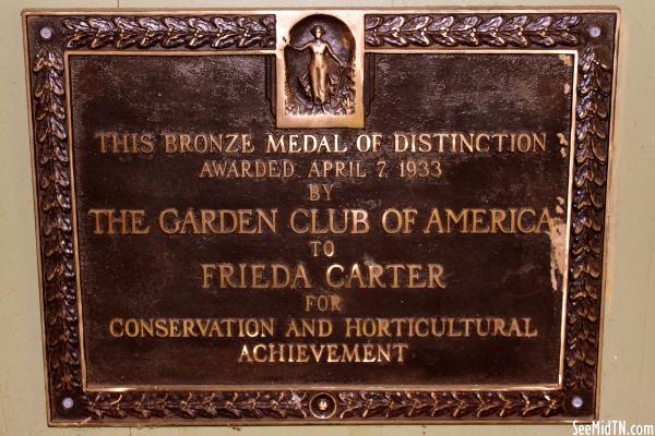 Gardnen Club of America plaque