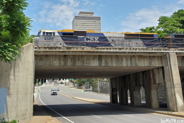 CSX Operation Lifesaver Locomotive crosses Charlotte Ave.