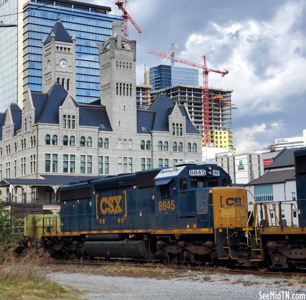 CSX Train and Union Station gulch street view