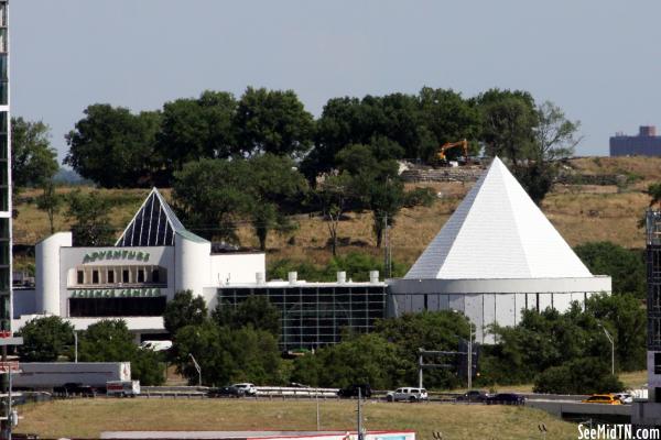 Adventure Science Center and Fort Negley