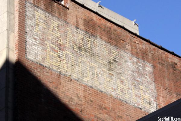 Family Booterie vanishing sign