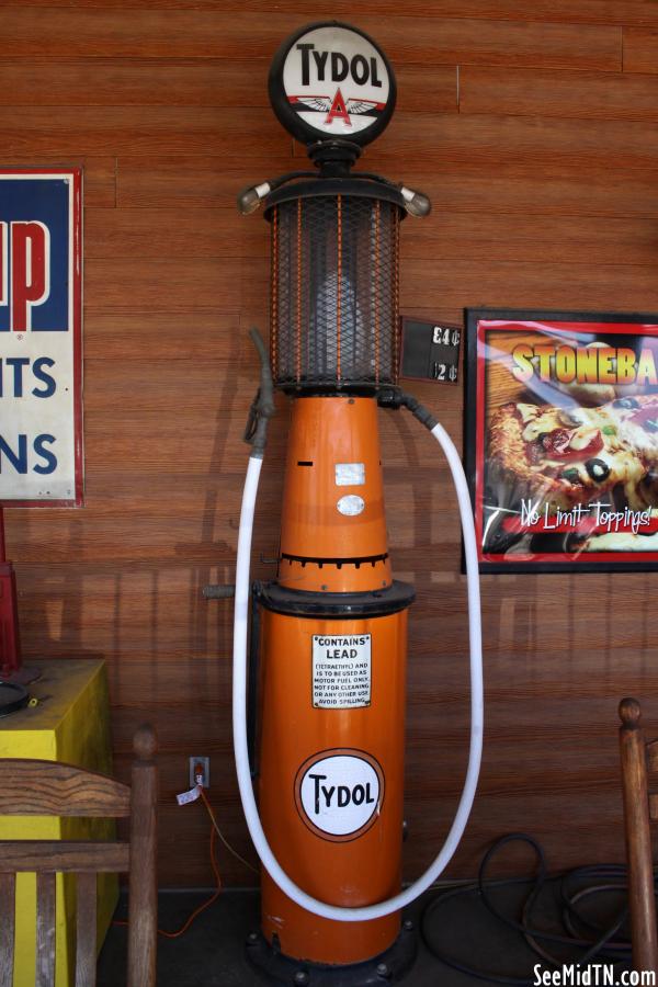 Lewis Country Store - Tydol fuel pump