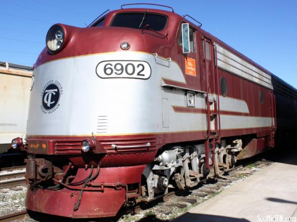 Engine 6902