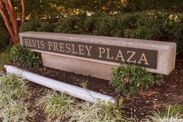 Elvis Presley Plaza