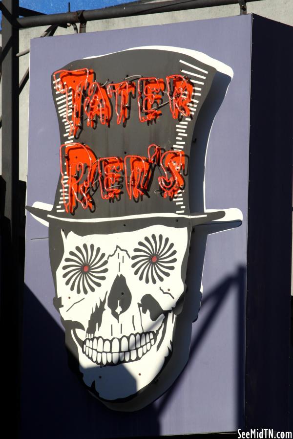 Tater Red's sign