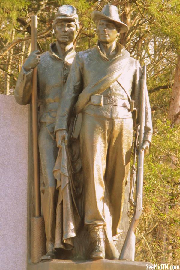 Confederate Monument: Infantryman holds flag and Artilleryman