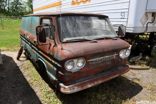 Chevy Corvair 95 Van